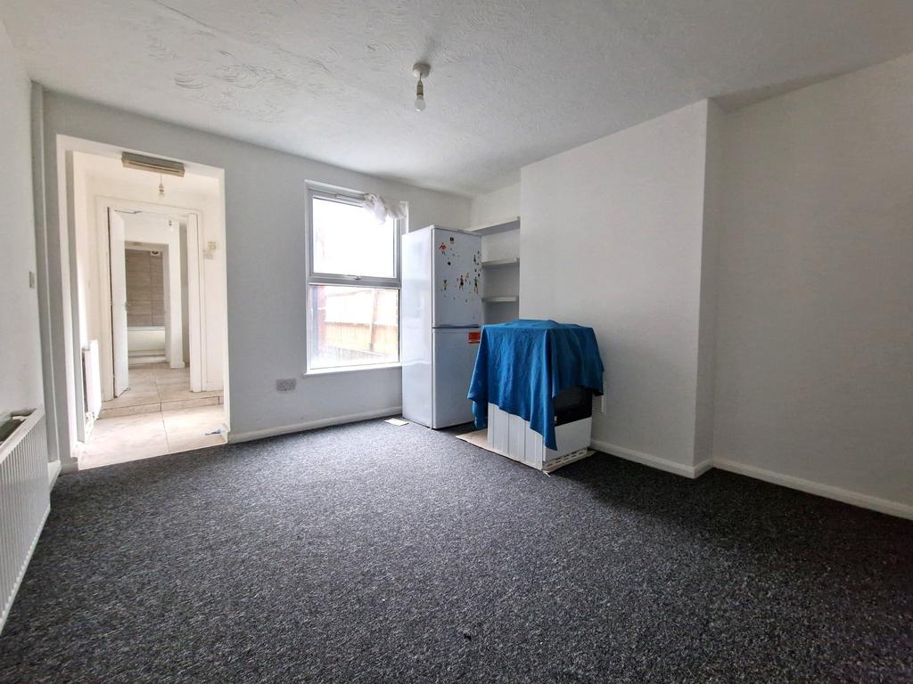 Living room 2