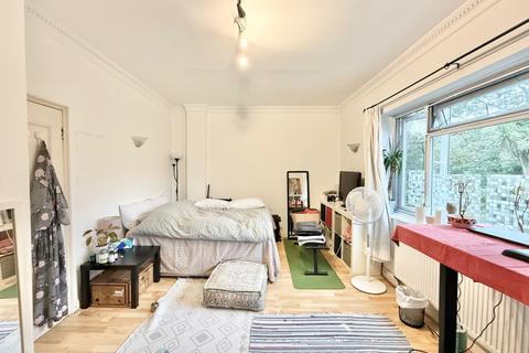 2 bedroom flat for sale, 115 Broadhurst Gardens, London NW6