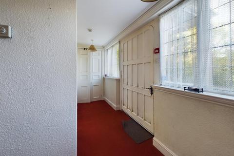 2 bedroom apartment for sale, Cliff Avenue, Cromer