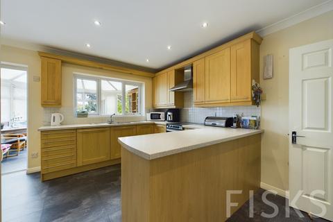 5 bedroom detached house for sale, South View Road, Benfleet, SS7