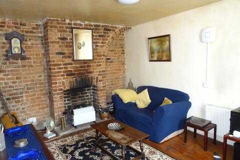 2 bedroom cottage for sale, High Street, Wingham CT3