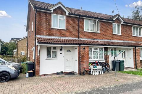 2 bedroom end of terrace house for sale, Bowens Field, Ashford