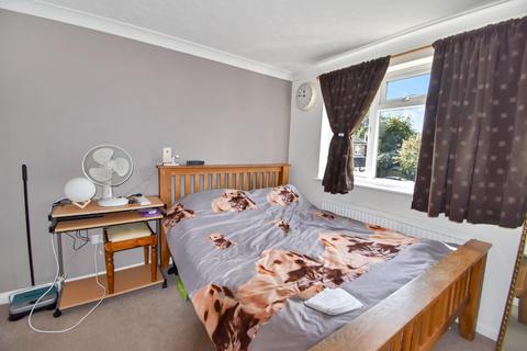 2 bedroom end of terrace house for sale, Bowens Field, Ashford