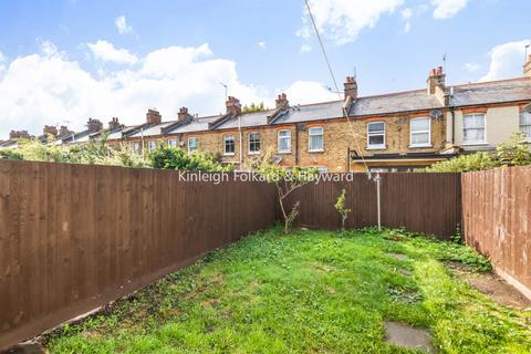 3 bedroom house to rent, Russell Avenue London N22