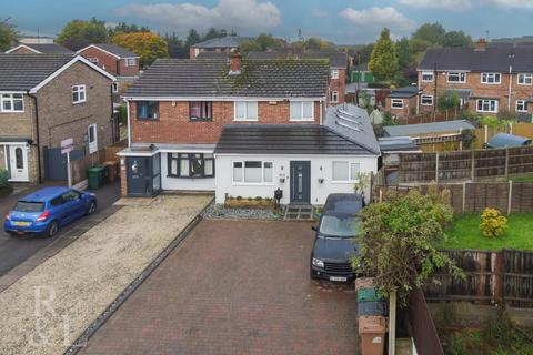 3 bedroom semi-detached house for sale, Ruston Close, Swadlincote