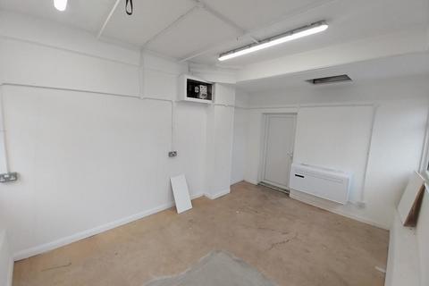 Office to rent, Longford Road, Bognor Regis PO21