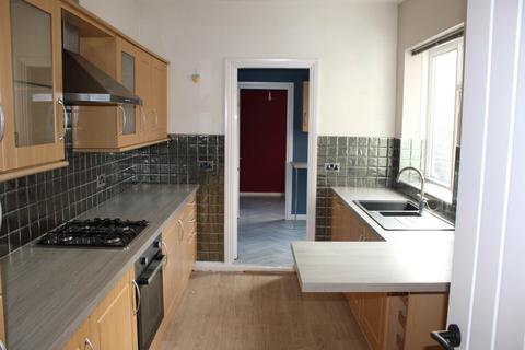 3 bedroom terraced house to rent, Joannah Street, Sunderland