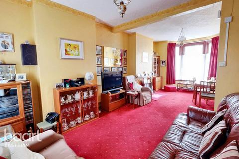 3 bedroom terraced house for sale, Burford Road, London