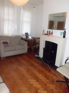 4 bedroom house to rent, 2 The Old Fire Station, B17 9LW