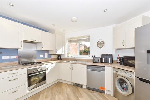 3 bedroom semi-detached house for sale, Shoebridge Drive, Maidstone, Kent