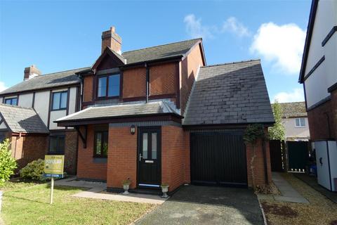 3 bedroom detached house for sale, Tudor Gardens, Merlins Bridge, Haverfordwest