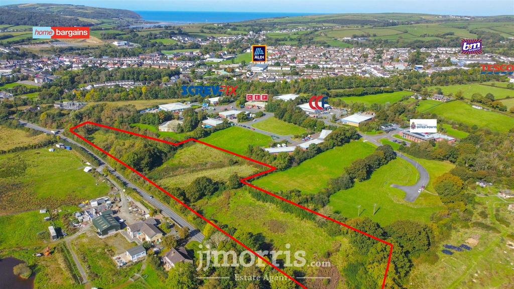 0175 E766-F3 F7-4 C64-9 D3 A-956 A9 B31 CE71.png