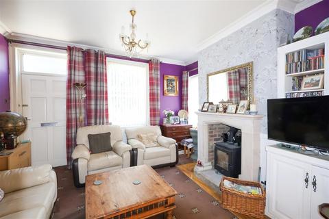 3 bedroom end of terrace house for sale, King Street, Ripon