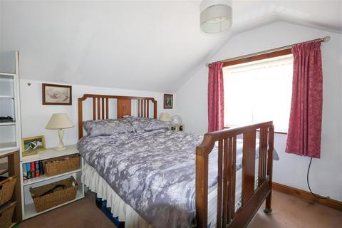 3 bedroom end of terrace house for sale, King Street, Ripon