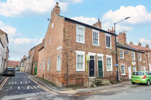 3 bedroom end of terrace house for sale, King Street, Ripon