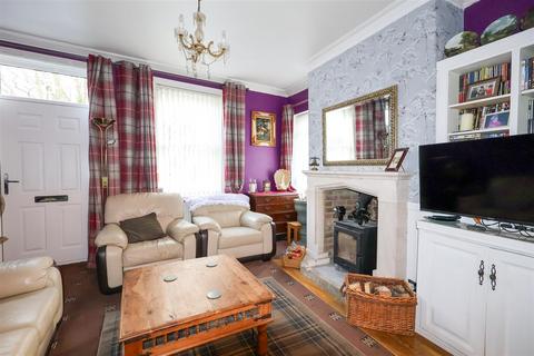 3 bedroom end of terrace house for sale, King Street, Ripon