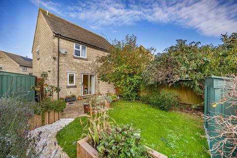 2 bedroom semi-detached house for sale, John Tame Close, Fairford, Gloucestershire, GL7