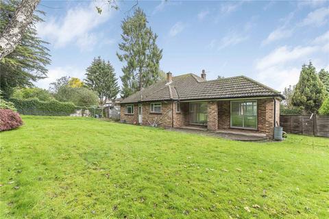 3 bedroom bungalow for sale, St. Aubyns Gardens, Orpington, BR6