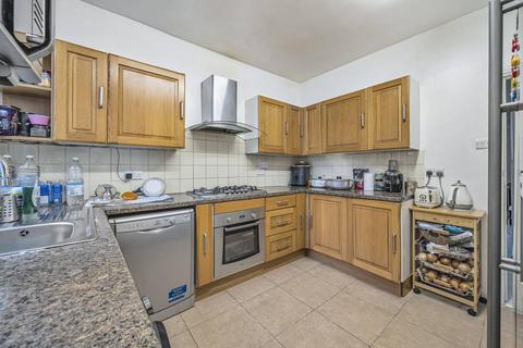 4 bedroom house for sale, Ashbourne Road, Tooting, Mitcham, CR4