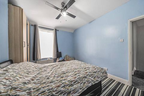 undefined, Ashbourne Road, Tooting, Mitcham, CR4