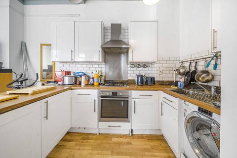 2 bedroom flat for sale, Upper Tooting Road, Tooting Broadway, London, SW17