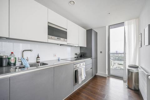 2 bedroom flat for sale, Maine Tower, Canary Wharf, LONDON, E14