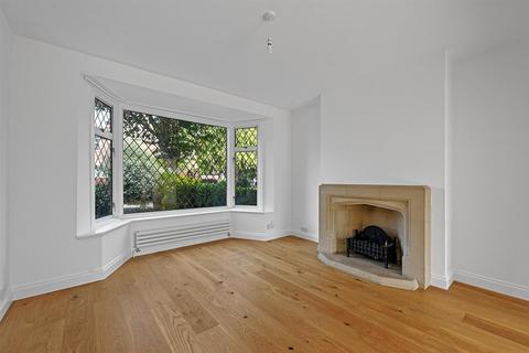 4 bedroom semi-detached house for sale, St. Ronans Crescent, Woodford Green