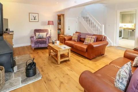 2 bedroom detached house to rent, Low Lane, Stainburn, Otley, North Yorkshire, LS21