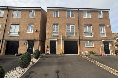 4 bedroom townhouse for sale, Baldwin Lane, Darlington