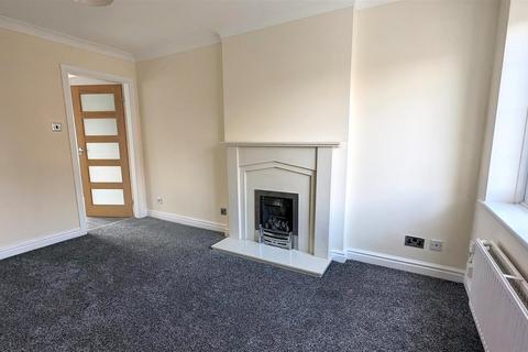 2 bedroom end of terrace house to rent, Maizebrook, Dewsbury