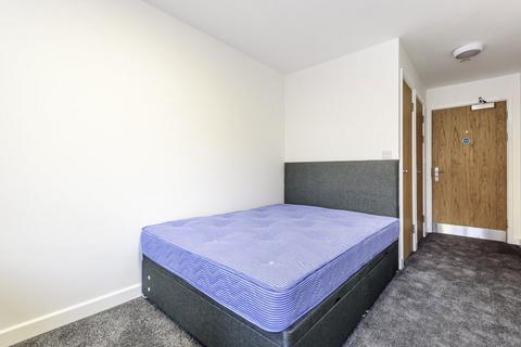 9 bedroom flat to rent, Cowley Road