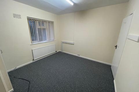 Office to rent, Montagu Road, Brampton, PE28