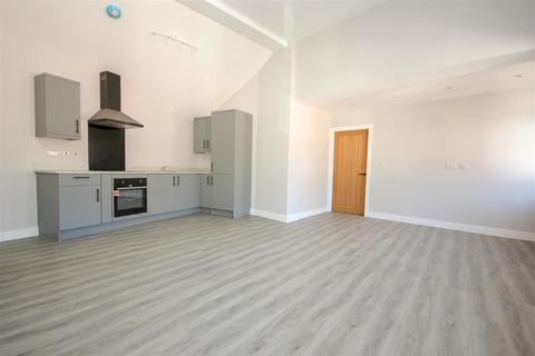 2 bedroom apartment for sale, Moor Road, Rushden NN10