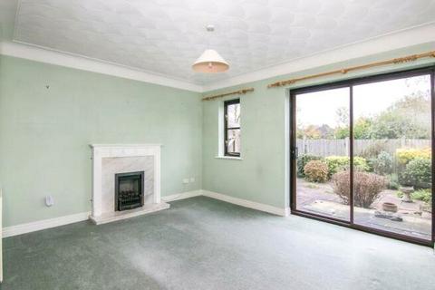 2 bedroom semi-detached house for sale, Hoole Gardens, Chester, Cheshire