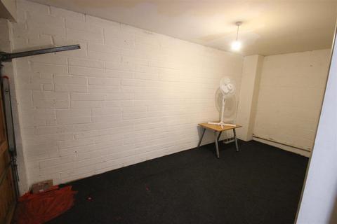 undefined, Wilson Place, Cave Street
