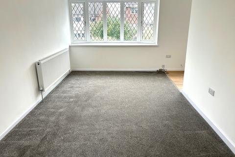 2 bedroom detached bungalow to rent, Wingerworth, Chesterfield S42