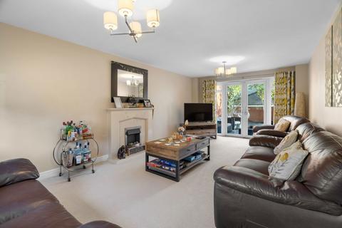6 Allard Way, Saffron Walden, CB11 3GP