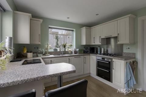 13 Beechfield Place, Torquay, TQ2 8HX