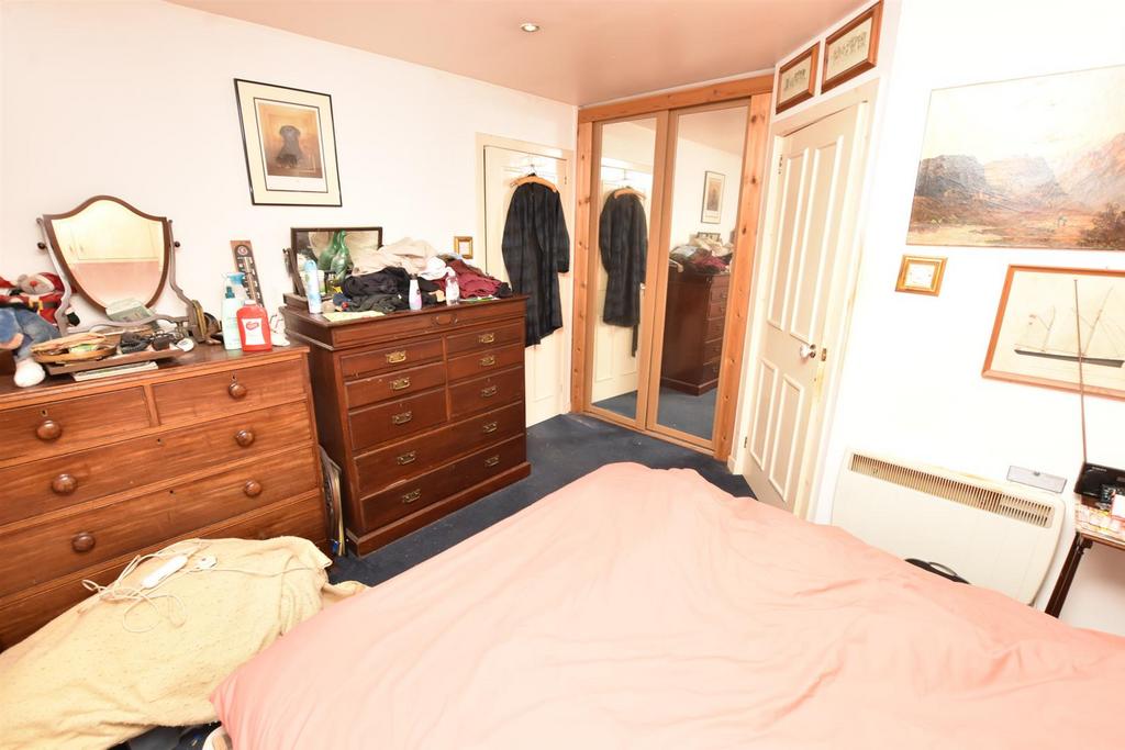 BEDROOM ONE (2)-2.jpg
