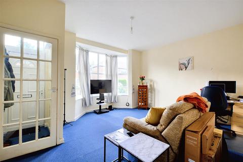 1 bedroom flat for sale, Montpelier Road, Dunkirk, Nottingham