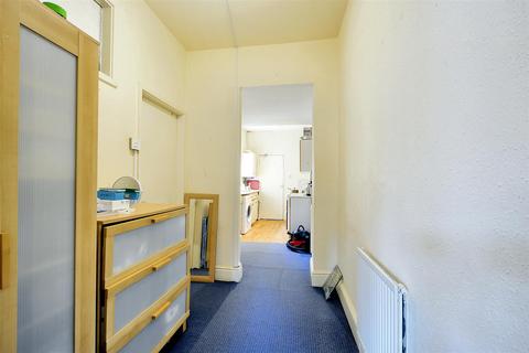 1 bedroom flat for sale, Montpelier Road, Dunkirk, Nottingham