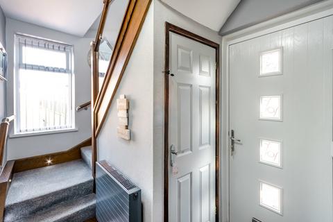 28 Milnrow Road, Sheffield, S5 9LU