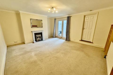 2 bedroom flat for sale, Pelham Road, Seaford