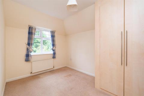 2 bedroom apartment to rent, Devonshire Road, Sutton