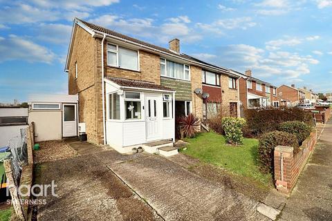 3 bedroom semi-detached house for sale, Range Road, Eastchurch