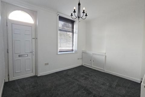 2 bedroom terraced house to rent, Chorley, Chorley PR7