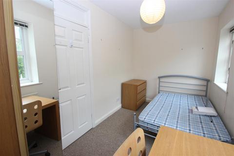 undefined, Hodges Court