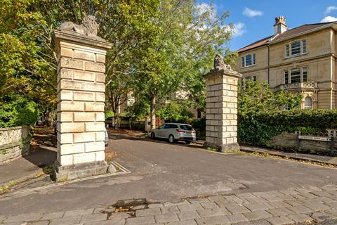 3 bedroom apartment for sale, Cambridge Park, Somerset BS6