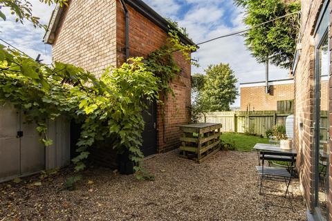 1 bedroom detached house for sale, Stanley Street, Spital, Chesterfield