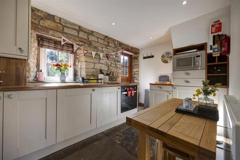 Cobble Cottage, 4 Bank Cottage Burton Road, Lower Bentham, Lancaster, LA2 7ED